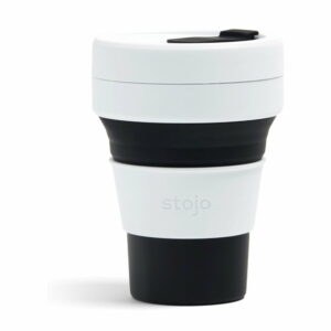 Bílo-černý skládací cestovní hrnek Stojo Pocket Cup